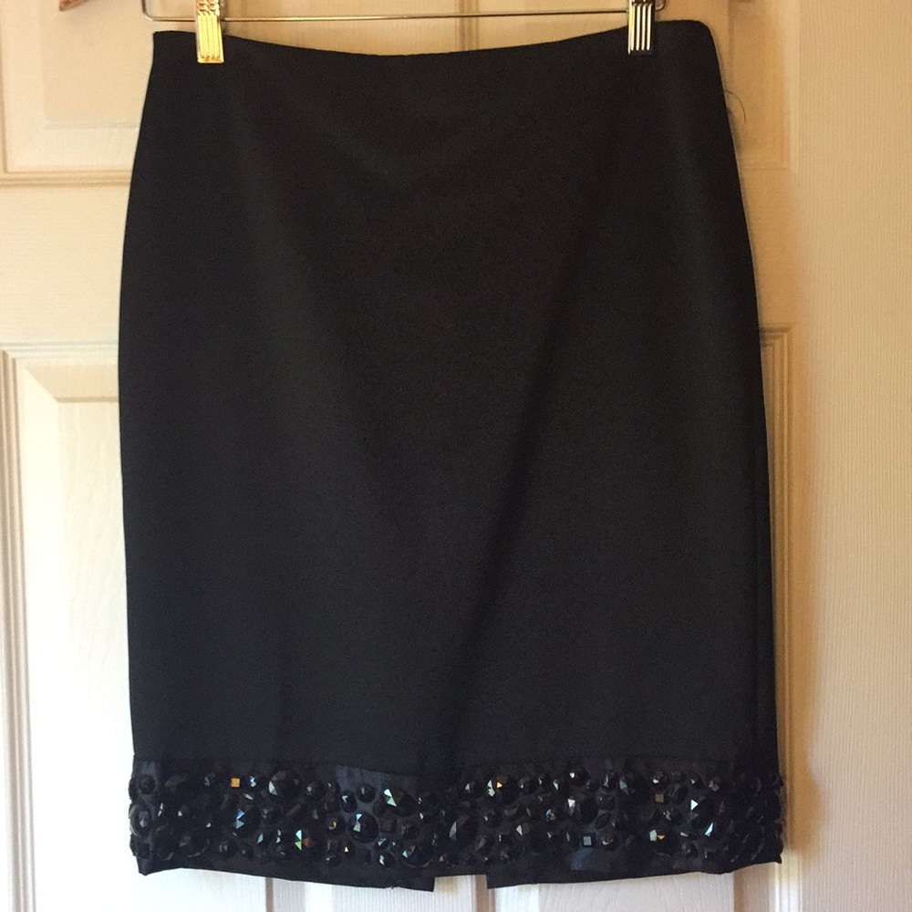 Classy mid length black skirt